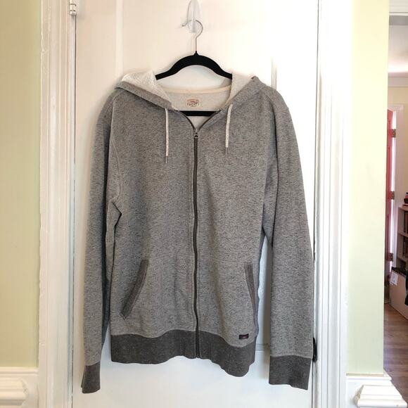 Faherty Double Knit Grey Sweatpant and Sweatshirt Set - Picture 5 of 16